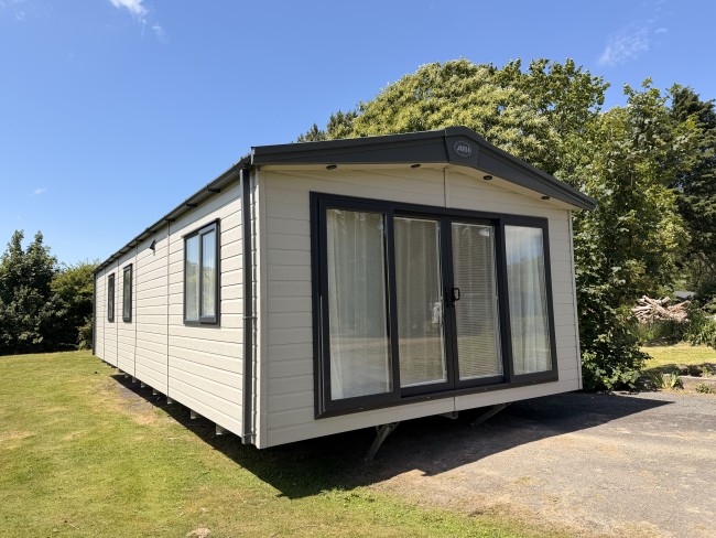 2024 ABI Ambleside exterior view